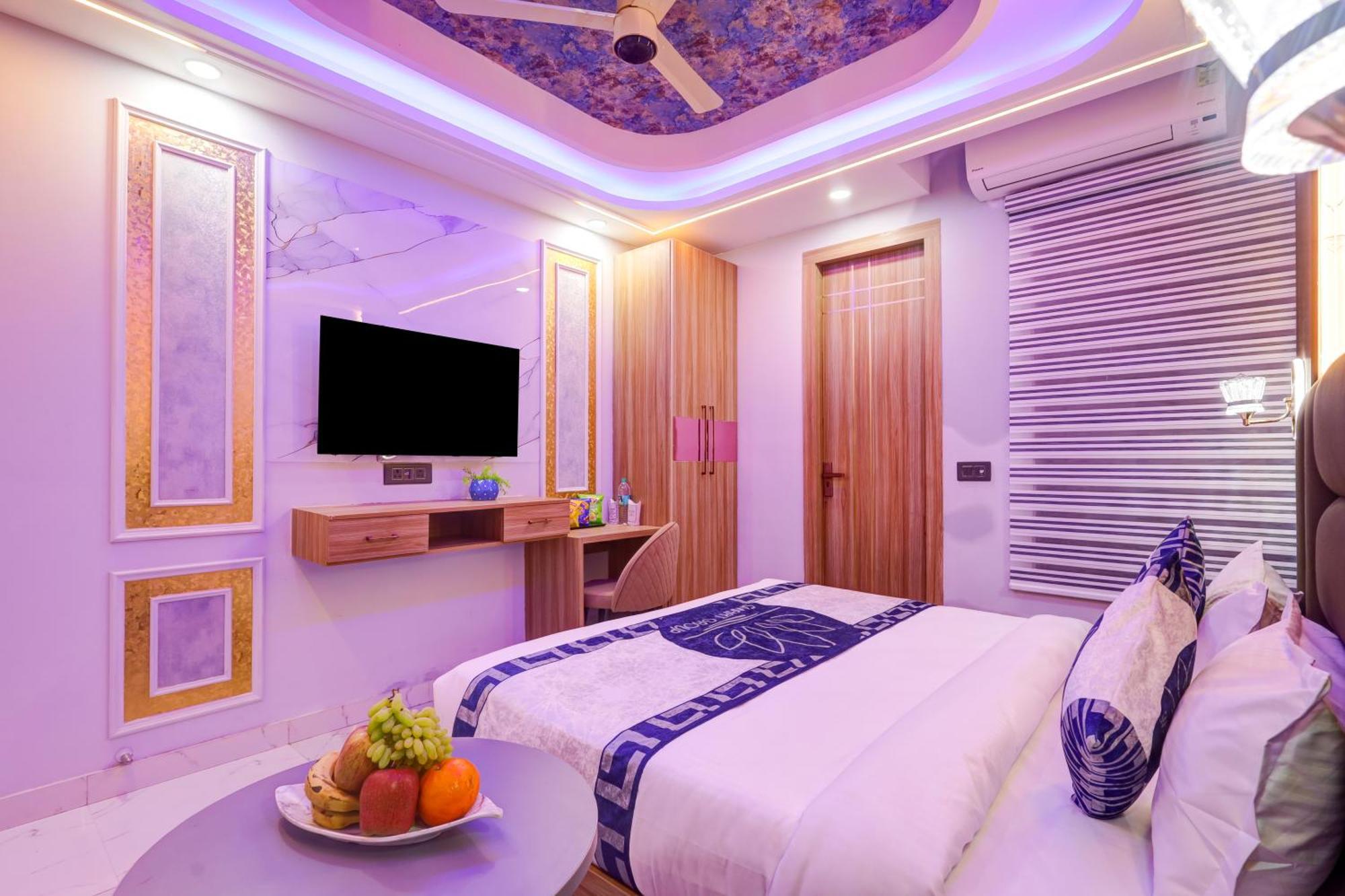 Hotel Armani Suites By Smart Group New Delhi Exterior photo